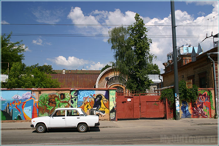 Большая Печерская улица в Нижнем Новгороде. Фото
