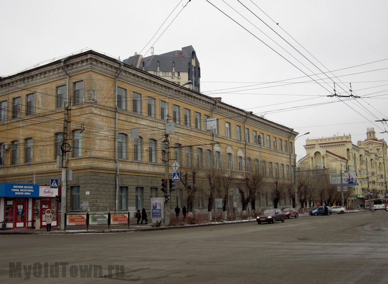 Улица Академическая дом 12. Фото Волгограда