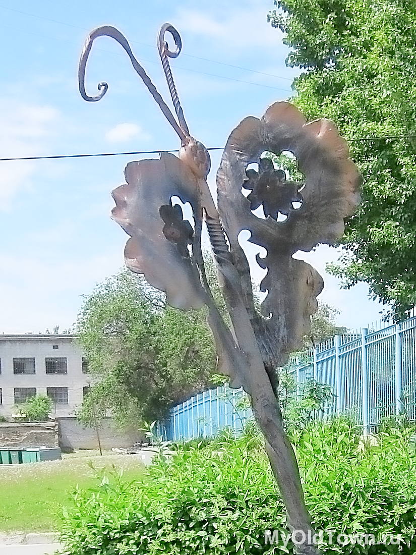 Волгоградская областная больница. Выставка скульптур Павла Черкиса