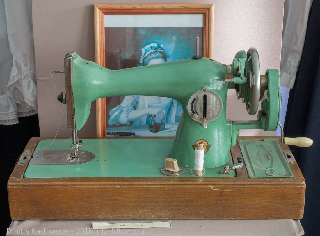 Швейная машинка производства СССР