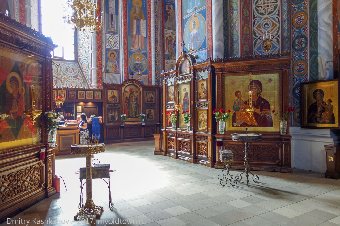 Собор Александра Невского. Фото внутри собора