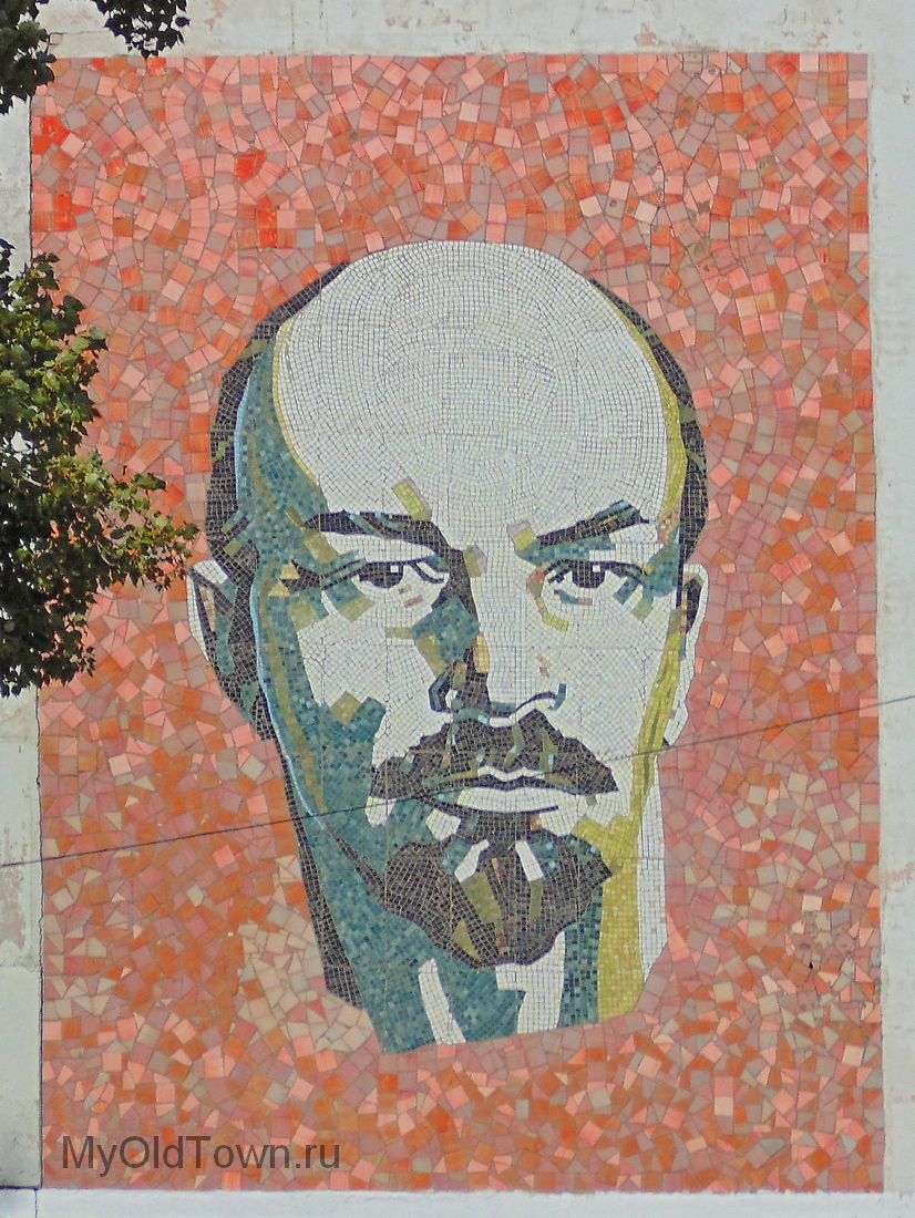 Мозаичное панно с портретом Ленина. Фрагмент. Фото Волгограда