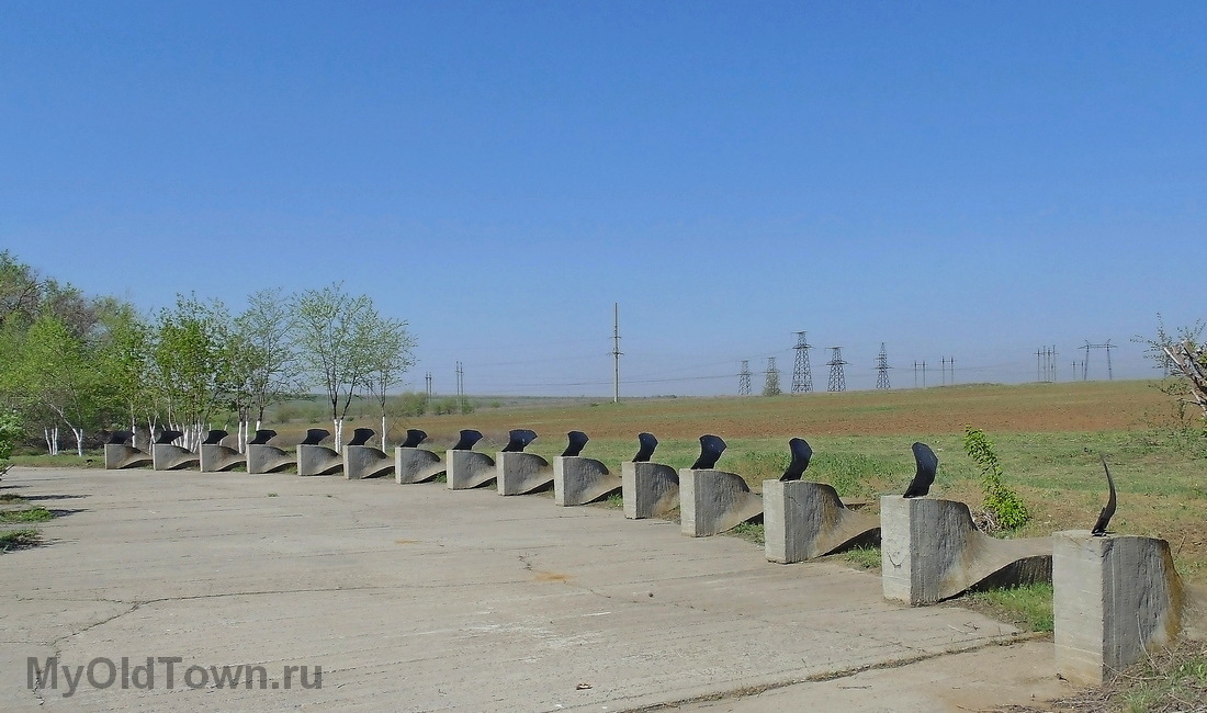 Мемориальный комплекс Солдатское поле. Лемеха плугов